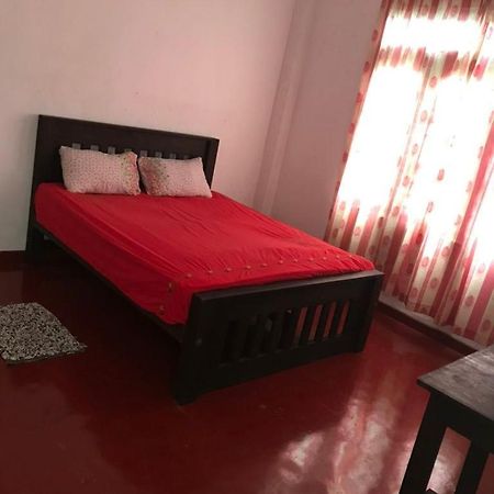 Everest Rooms Пилияндала Екстериор снимка